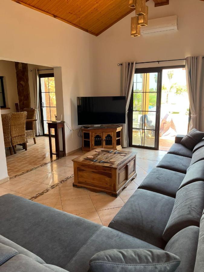 Casa Piedra, Luxury Family Front Line Golf, Hot Tub,Pool Table, 8 Pers, Caleta De Fusteヴィラ エクステリア 写真