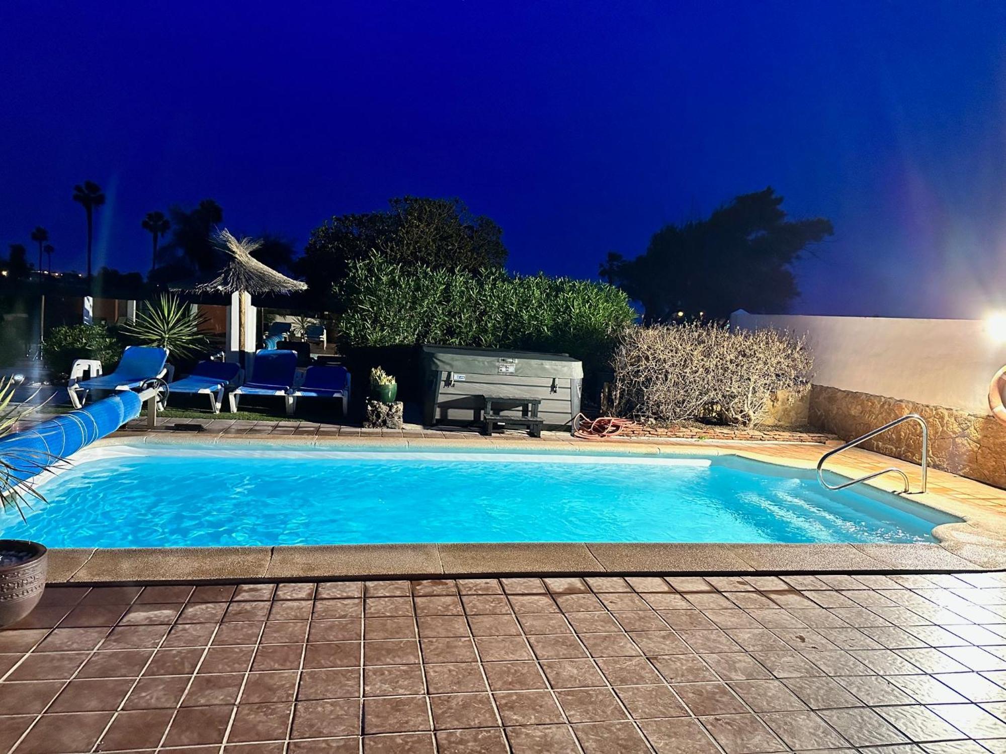 Casa Piedra, Luxury Family Front Line Golf, Hot Tub,Pool Table, 8 Pers, Caleta De Fusteヴィラ エクステリア 写真